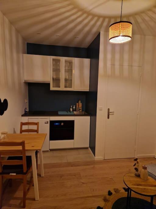 Flat Apartment Saint-Denis  Exterior photo
